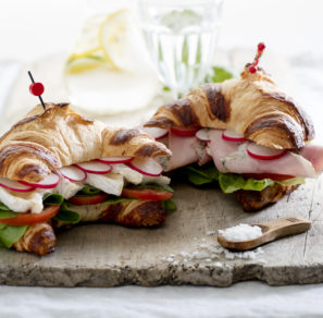 pretzel croissant sliced 2