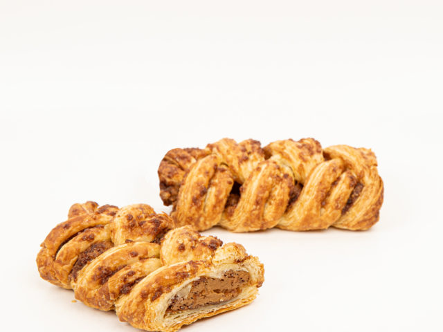 16360095 cookie butter braid