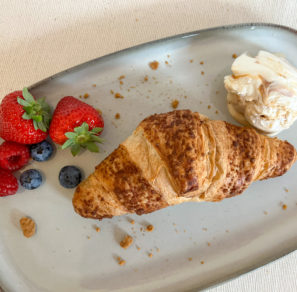 Croissant filled with Biscoff® spread Gourmand Pastries lifestyle ice cream