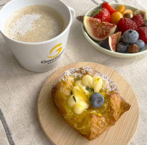 Lemon Diamond Gourmand Pastries